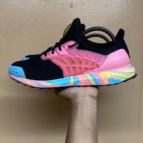 Adidas Ultraboost DNA Climacool “Core Black/Beam Pink/Beam Yellow” GV8758 - Picture 5 of 16